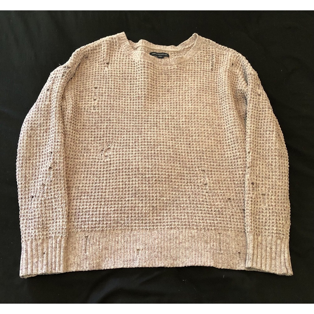 American Eagle Light Purple Distressed Sweater S
